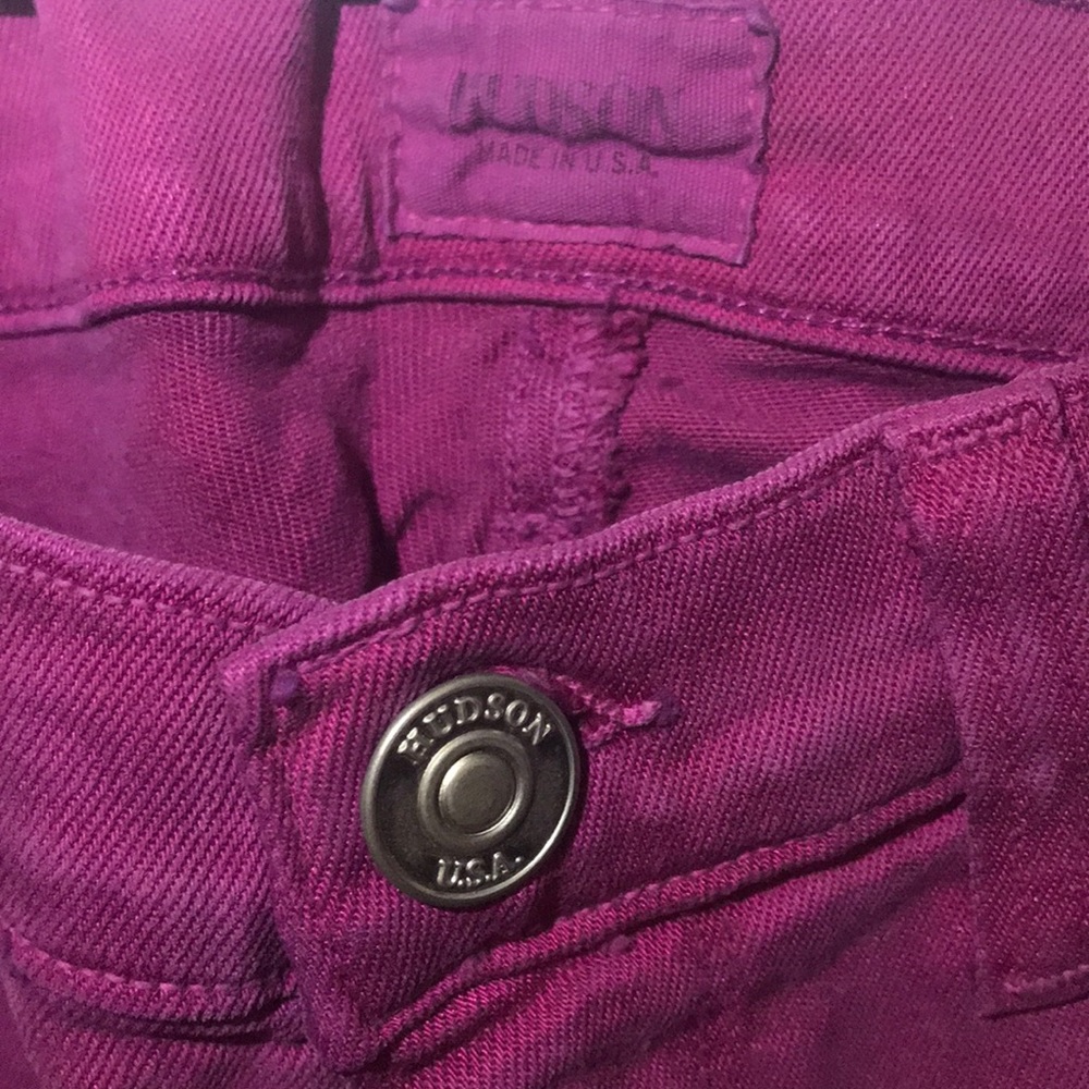 HUDSON jeans  NEVER WORN TAGS STILL ATTACHED